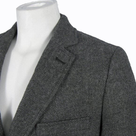 NEW Tommy Hilfiger Sportcoat Blazer! Gray Herringbone Tweed Light Poly Insulated - Picture 2 of 3